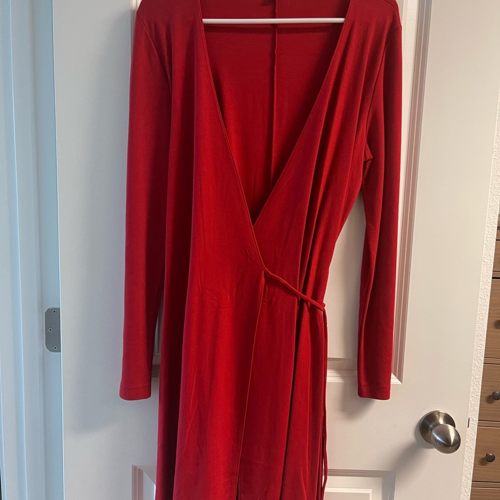 Sexy red v-line dress